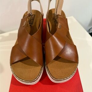 PIKOLINOS Gomera Leather Sandals. Size 41. New in box
